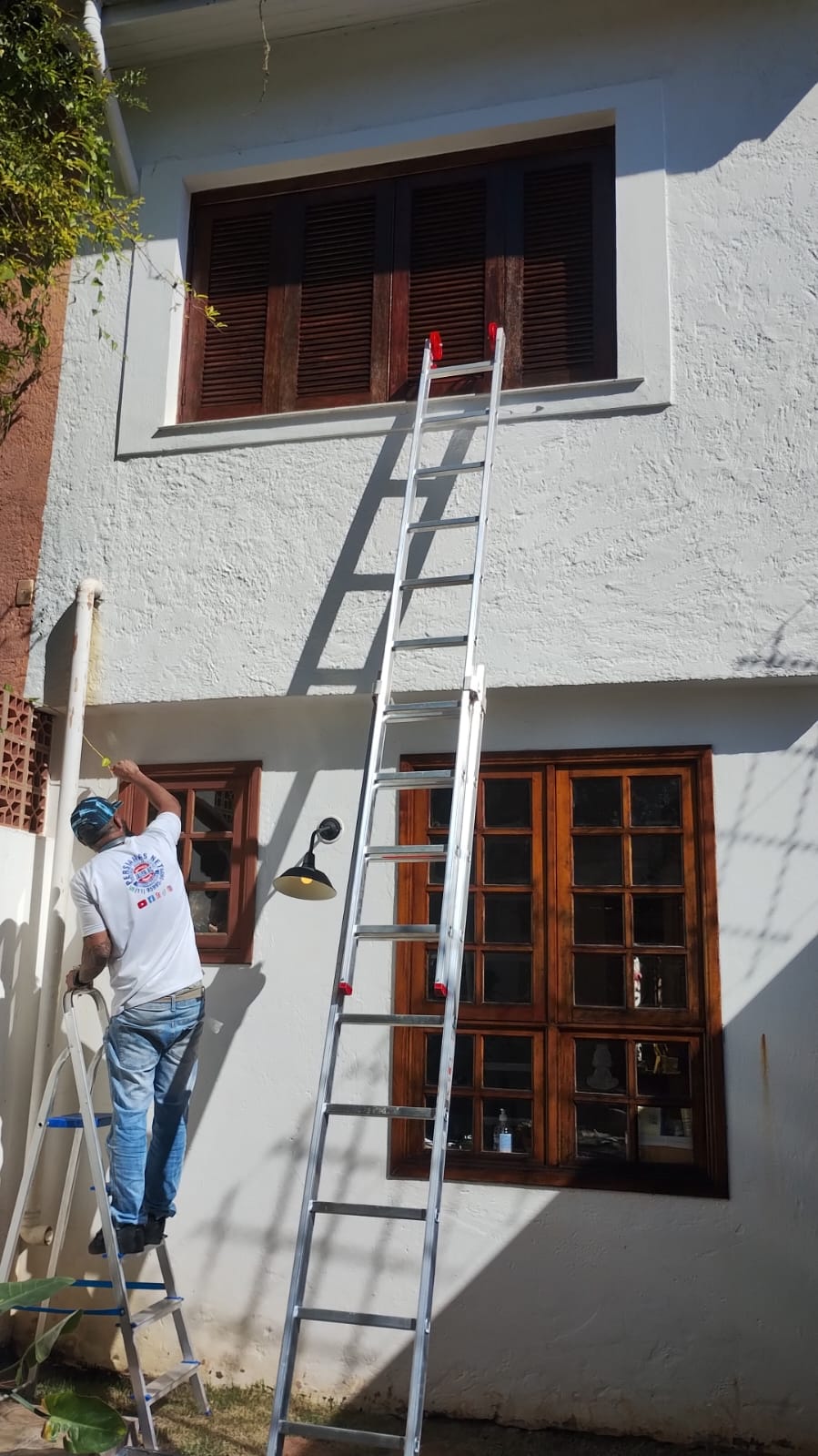 Restauração de esquadria de madeira